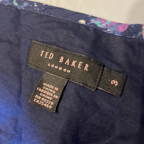 Floral, flirty Ted Baker skirt - Picture 2 of 2